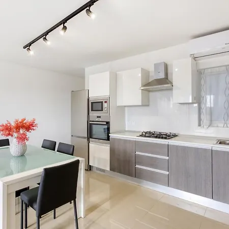 Stunning 3br W/country View In M'scalak By 360 Estates